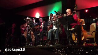 Carl Jackson, "Home For Christmas," 2016 Medley