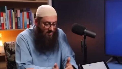 Honest Islamic Imam invader in the UK on subverting the UK from within