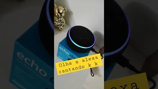 ela cantando #shorts #viralshorts #beatbox #alexa #cantante #asmr #fun