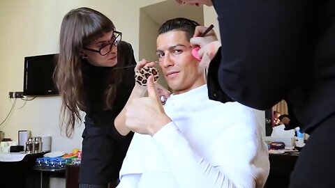 Youtube Downloader thumbnail CRISTIANO RONALDO IN DISGUISE - Manchester United FUNNY MOMENTS|