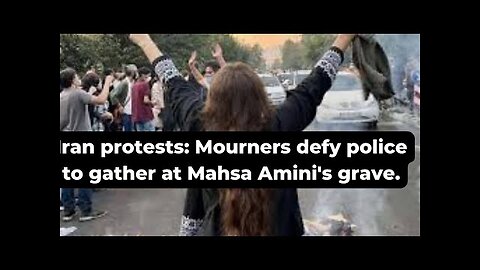 ❗ Iran protests: Mourners defy police to gather at Mahsa Amini's grave. #iran #protest #worldnews