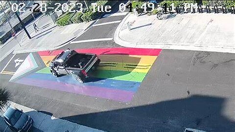 FT Lauderdale Pride Flag Mural Vandalized! Is it REALLY as Bad as They Say?