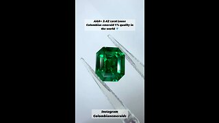 Certified investment grade dark vivid green top of the line heirloom minor oil Colombian emerald