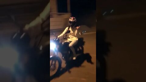 🏍️ Pessoas do grau | veja como dar grau - caras do grau #milgrau 🏍️