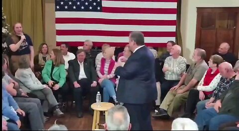 Christie COWERED to LGBT PROVING he's a PROGRESSIVE