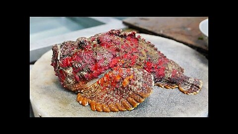 STONEFISH - Most Poisonous Fish In The World Cooked 2 Ways!