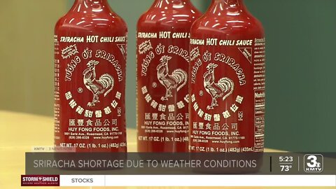 Maker says sriracha shortage looms, blames 'crop failure'