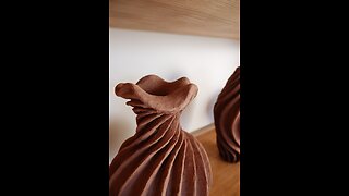 Making a sculptural vase