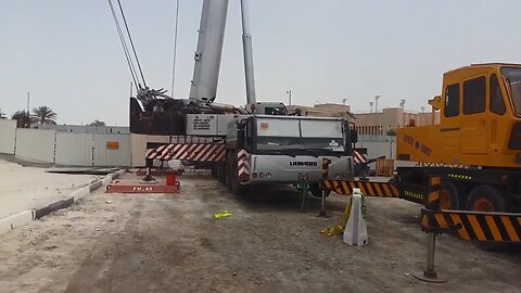 Liebherr 250 ton capacity crane with the extension boom