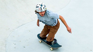 Skateboarder With No Legs Aspires To Be A Pro