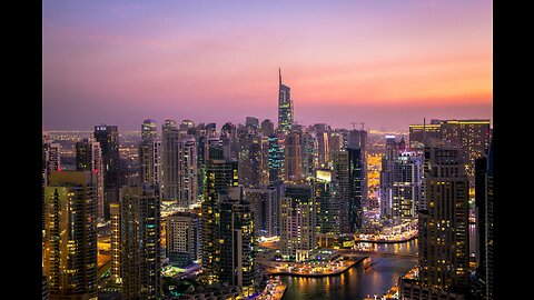 Discovering Dubai's Extravaganza: A Visual Journey through Urban Opulence