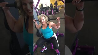 Ursula Doing Squats Video !