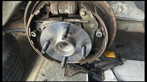 Chevy cobalt wheel bearing and hub assembly replacement (2009)