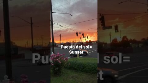 Sunset or Puesta del sol. #wordoftheday #vocabulary #SpanishwithProfe #beautiful #bello