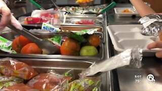 Schools provide free Thanksgiving meals