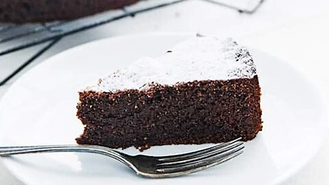 How to Make the Most Delicious Flourless Chocolate Cake at Home A.K.A. Torta Caprese