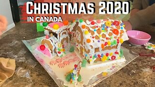 Christmas In Lockdown 2020 | Ginger bread house build | Candles & Cookies Vlog!