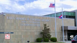 Lee's Summit district to ask voters to increase tax levy to increase teacher salaries