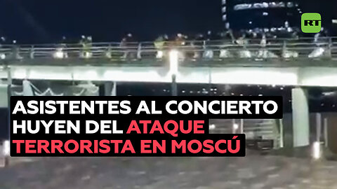 Imágenes de personas huyendo del lugar del ataque terrorista cerca de Moscú