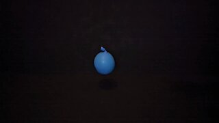 Slow Motion Balloon Simple Drop / Splat