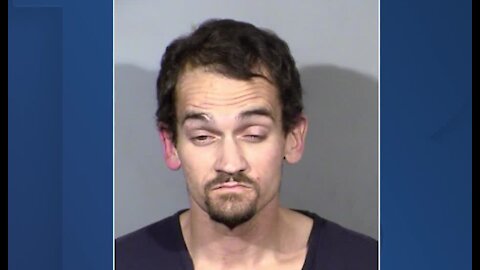 Las Vegas man arrested for stealing golf cart, making bomb threat