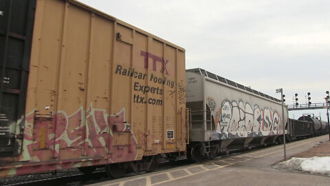 CN 3082 & CN 3125 Engines Manifest Train Eastbound In Ontario