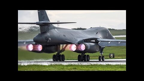 It's Awesome! Watch the B-1 Lancer Performs Taxi & Takeoff.mp4