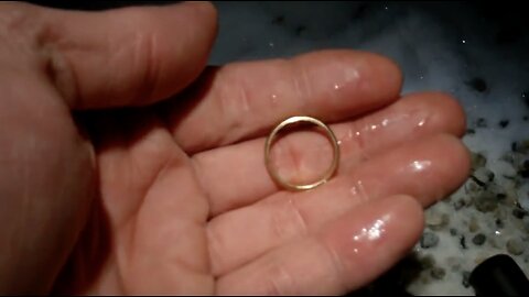 Season 2 , 158th hunt of 2012 , finding a wedding ring set