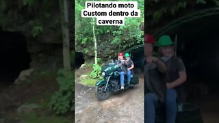 Pilotando Moto Custom DENTRO DA CAVERNA