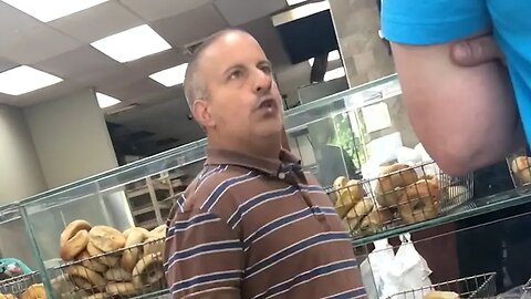 Bagel Guy Shows Us How A Napoleon Complex Works