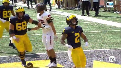 Michigan's Blake Corum, Brad Hawkins confident team can be special after 3-0 start