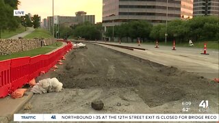 KC Streetcar expansion lays down rails early Thursday morning