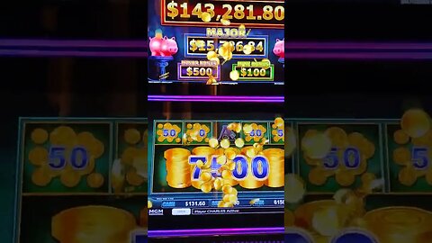 Piggy Bankin' Slot High Limit Room BIG 4th of July hit with Loud & Local