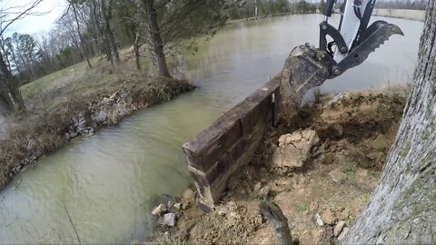 Illinois Homestead VLOG; Pond bridge, sunshine, power tools & good health day