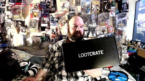 Attair Unboxes the 2020 November Lootcrate Core Good Company