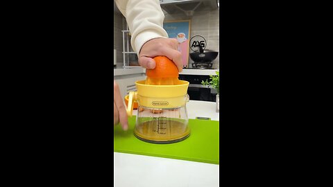 Portable Orange Juice Squeezer with Ergonomic Hand Crank Design Amazon Kitchen Gadget