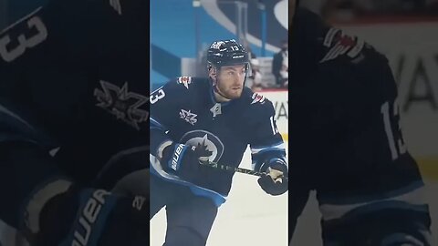 Pierre-Luc Dubois is an EXTREMELY SELFISH teammate. Here's why.