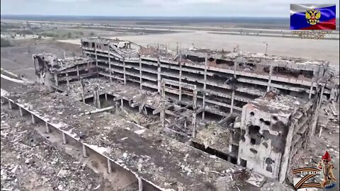 Le territoire de l'aéroport de Donetsk complètement nettoyé par la RPD et la 🇷🇺 des occupants 🇺🇦 👋🏻