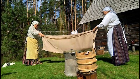 Ironing on a pole in the 19th century.