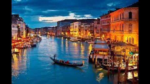 Travel and Earn Italy