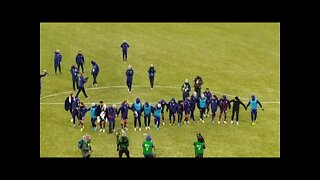 🇺🇸USMNT ⚽ celebrating a victory with the fans