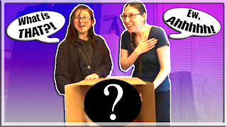 WHAT'S IN THE BOX CHALLENGE? #1