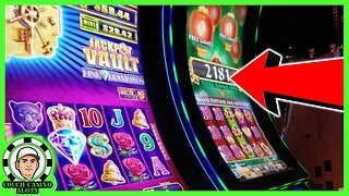 SHE HIT THE BONUS!! PLAYING SLOT MACHINE FU DAO LE AT HOLLYWOOD CASINO!!