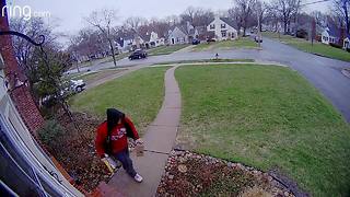 Porch pirates caught on camera in KCMO
