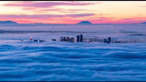 'Ocean' of clouds takes over the city of Vancouver