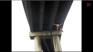 Urban wall climbing under freeway