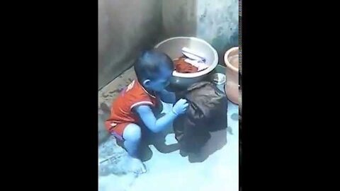 Odia funny baby clean cloth videos!!