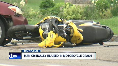 Motorcycle crash near Botanical Gardens