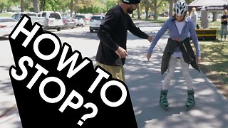 TEACHING A STRANGER HOW TO STOP WITH INLINE SKATES