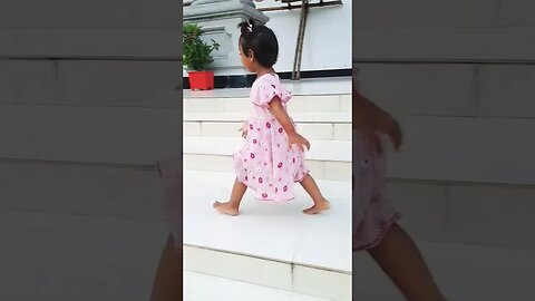 দেখুন কিউট বাবু টা কি কি করে। look at cute baby what she doing 🥰 #shorts #cute #baby